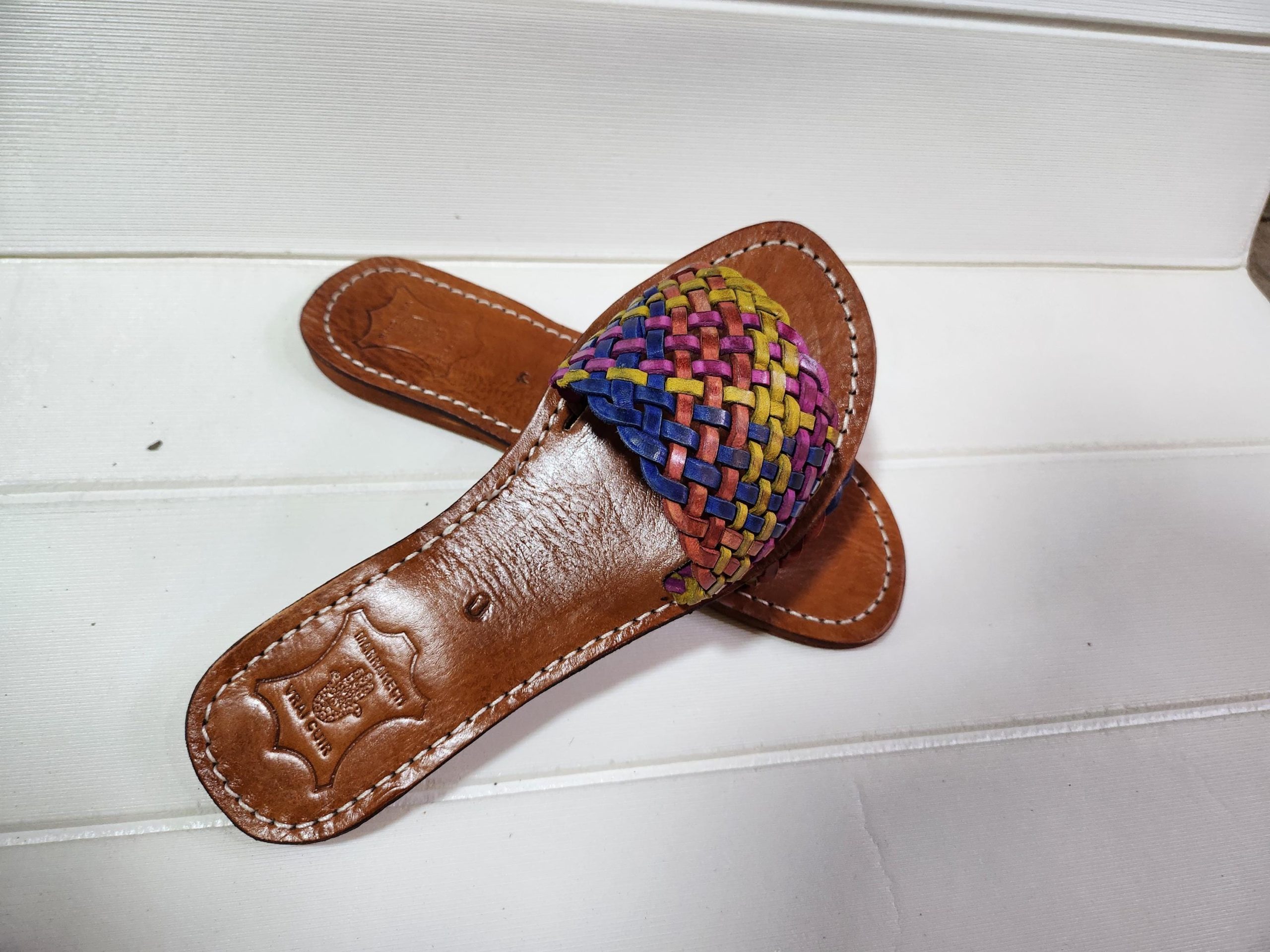 Handmade Moroccan Leather Sandals For Women – Vrai Cuir Marrakech – Colorful Woven Strap – Boho Summer Slides – Artisan Leather Shoes